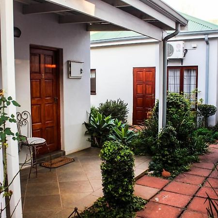 Villa Jana Guesthouse Pretoria-Noord Eksteriør billede